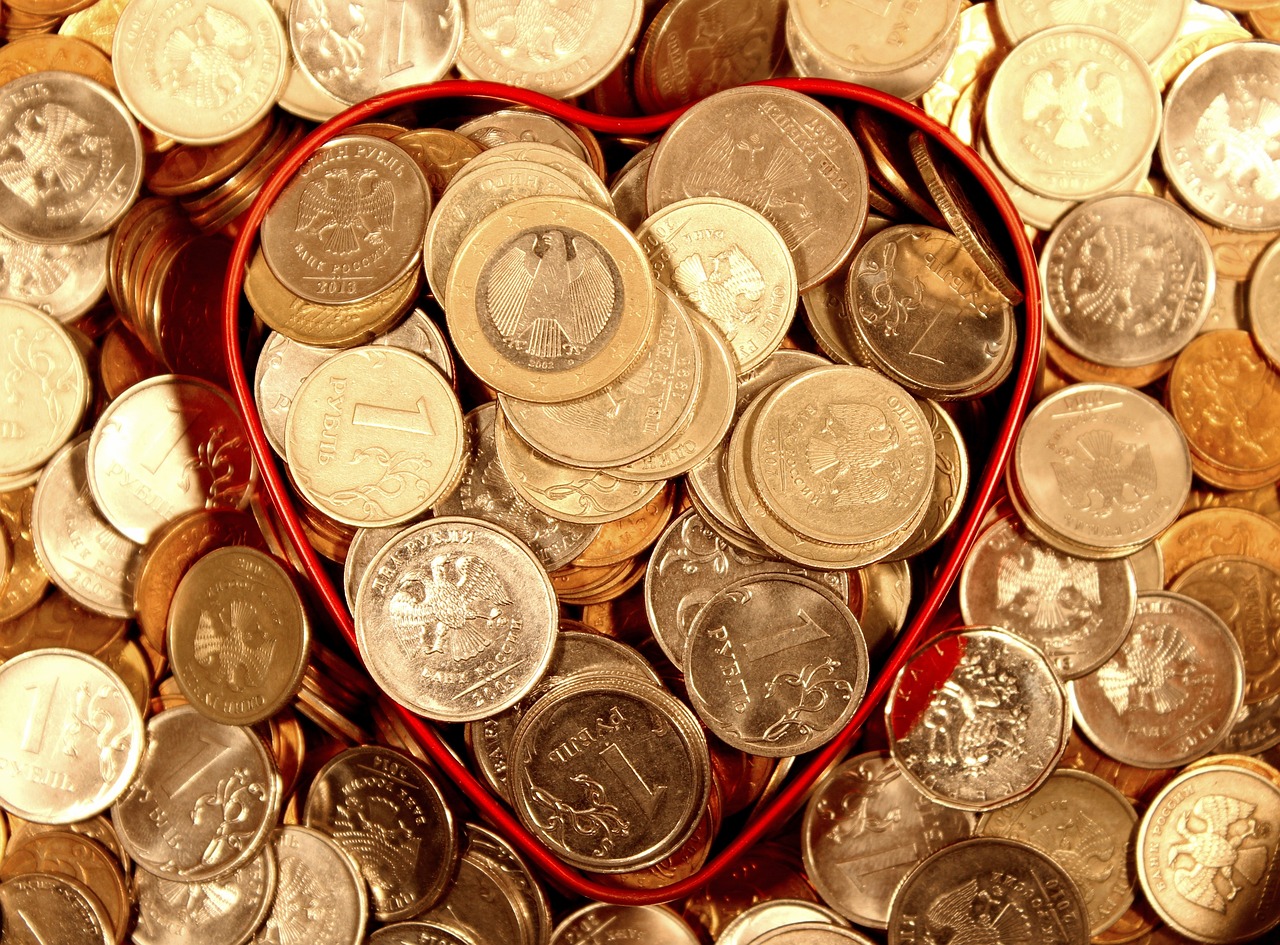 money, coins, a heart-1034447.jpg