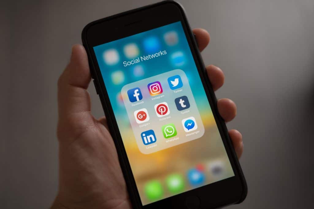 Top Five Tips for a Better Social Media Presence – from Moe Money, leading social influencer manager