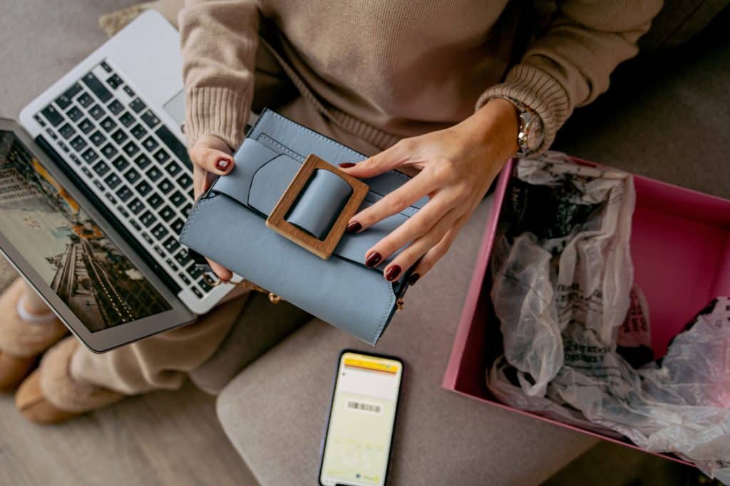 UK online sales settle at ‘no pandemic’ scenario, new study reveals