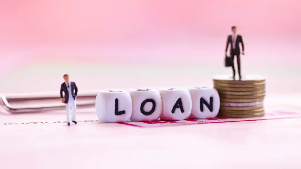 Quick Business Loans vs Traditional Business Loans: Key Differences Explained