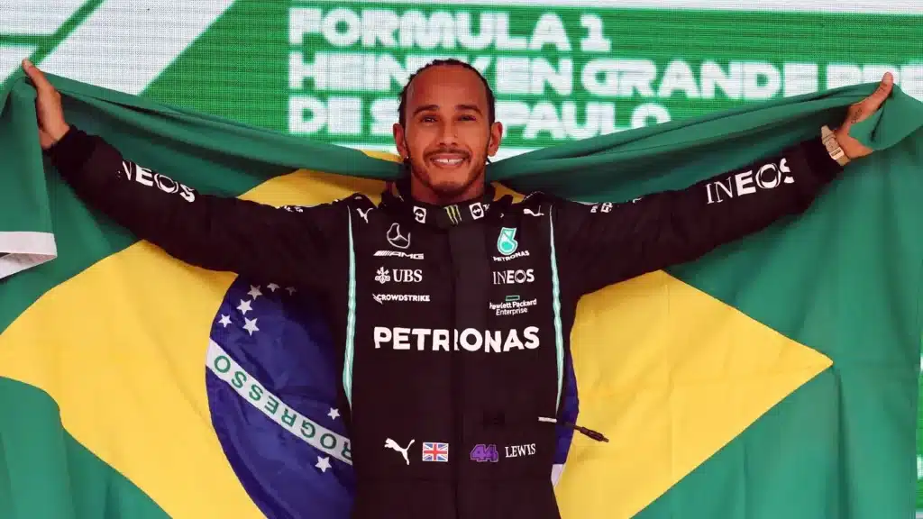 Lewis Hamilton - 04